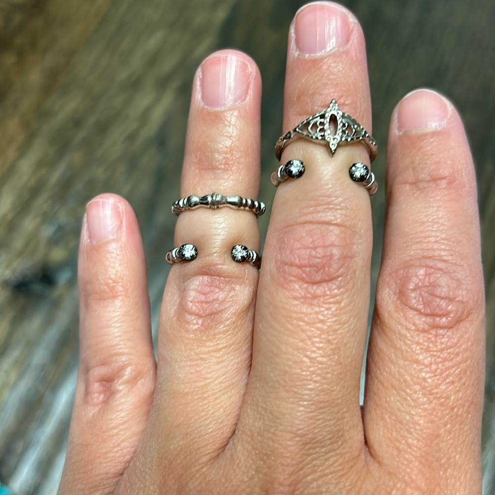 Kendra Scott Ring Set